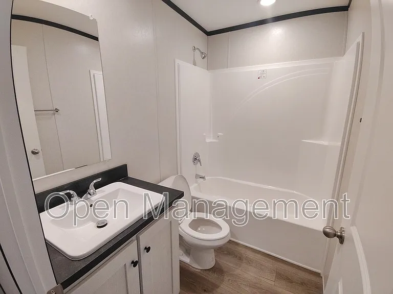 120 Terry Blvd #4 — Photo 20