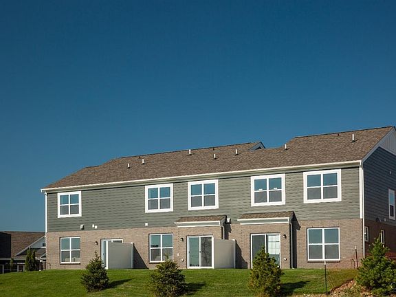 2nd image of 5565 Eagle Ct #18
