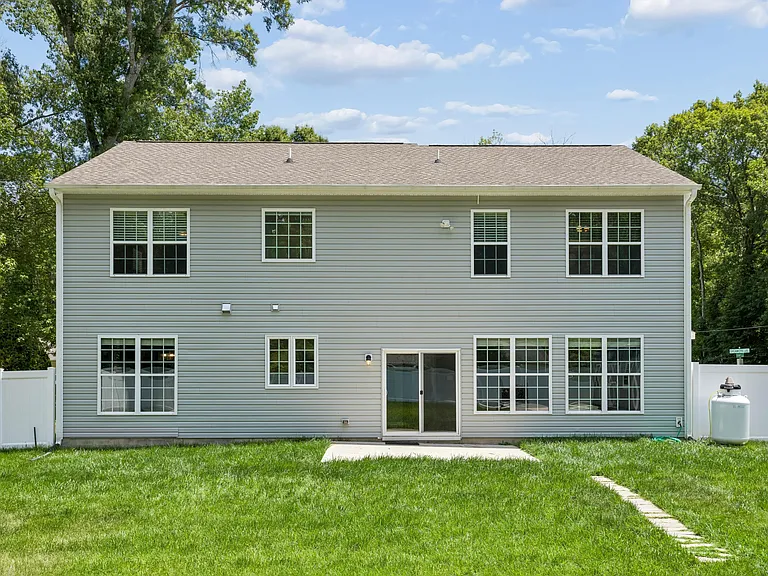 101 Sycamore Ln — Photo 43