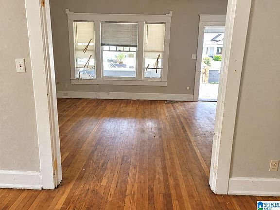 5th image of 4828 Terrace S #R