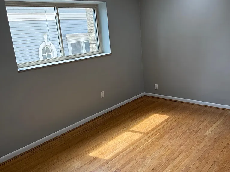 2123 Luray Ave #1 — Photo 26