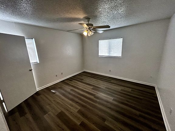 5th image of 1111 12th Ave S
