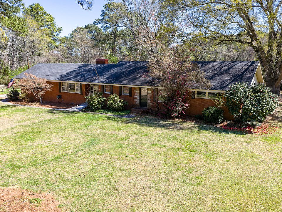 1st image of 704 Pearces Rd