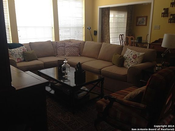 3rd image of 2615 Inwood View Dr