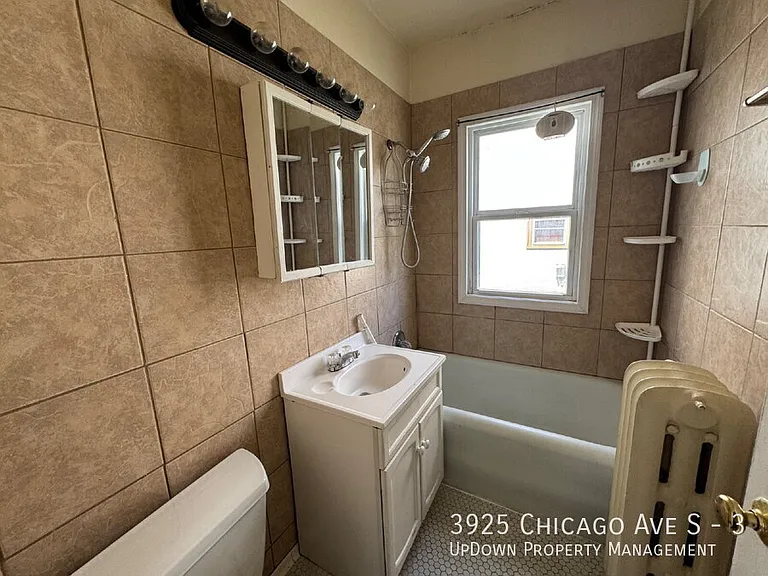 3925 Chicago Ave #3 — Photo 10