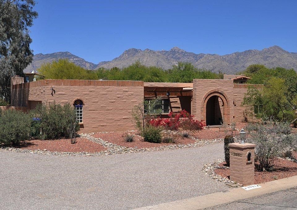 1st image of 3891 N Hillwood Cir