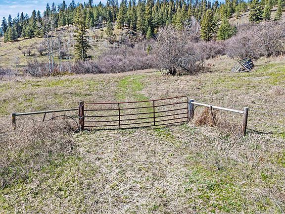 5th image of 30XX Pierre Lake Rd
