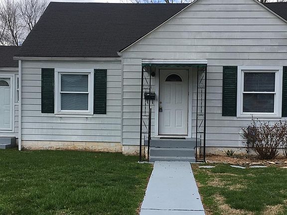 2nd image of 218 S Walters Ave