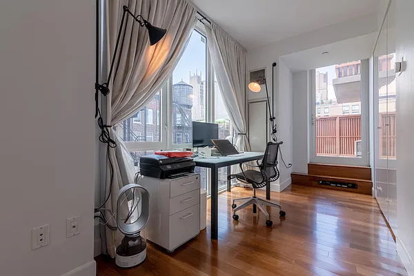 Rented by Green City Realty | media 9