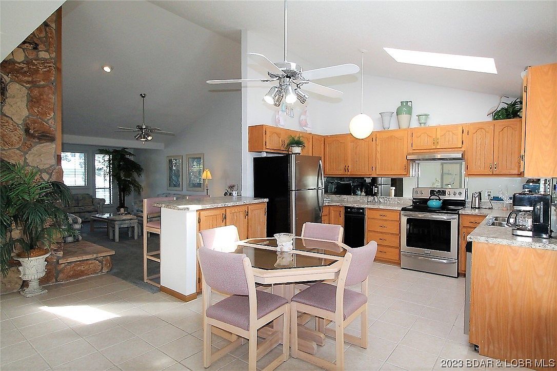 821 Winn Rd 10I, Osage Beach, MO 65065 MLS 3557303 Zillow