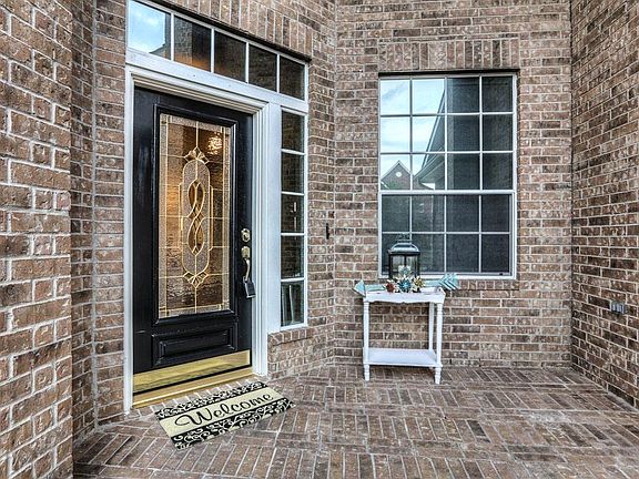 3rd image of 17211 Eagle Ledge Dr