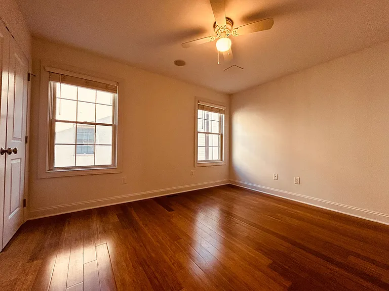 4525 Fleming Street 1004 N — Photo 18