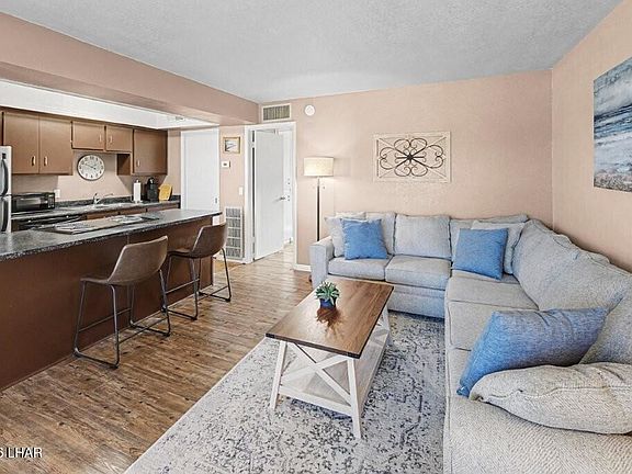 3rd image of 9170 Riverside Dr Unit 26