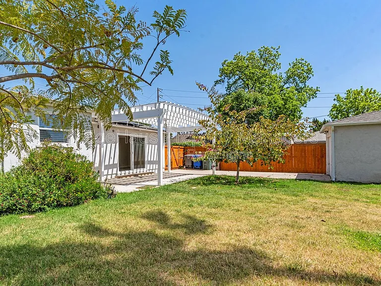 816 Oro St — Photo 26