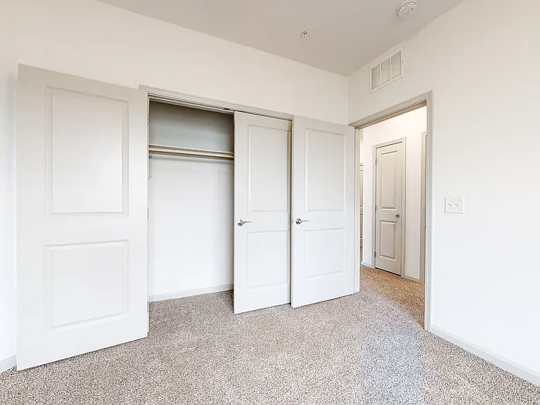 Thrive Luxury Apartments — Photo 111