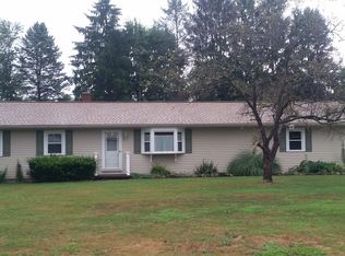 254 Pheasant Dr, Mogadore, OH 44260