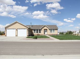 10 Moses Dr, Rock Springs, WY 82901