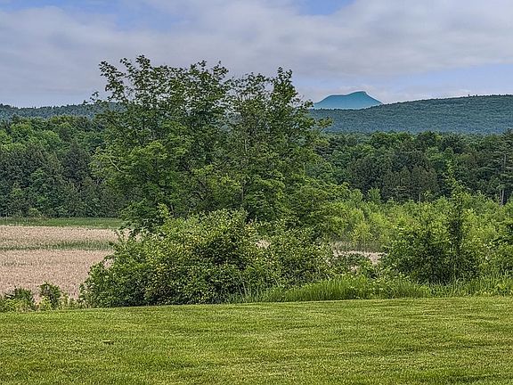 5th image of 94 Butternut Lane