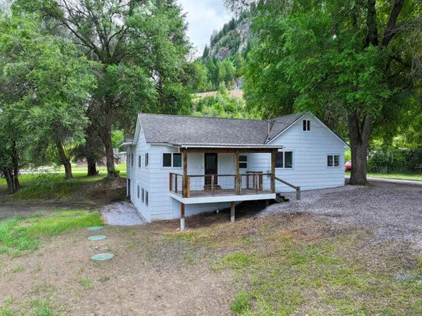 704 Leroy Ave, Northport, WA 99157