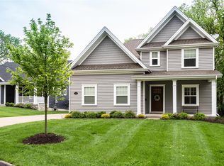 43 Summit Pl, Saint Louis, MO 63119