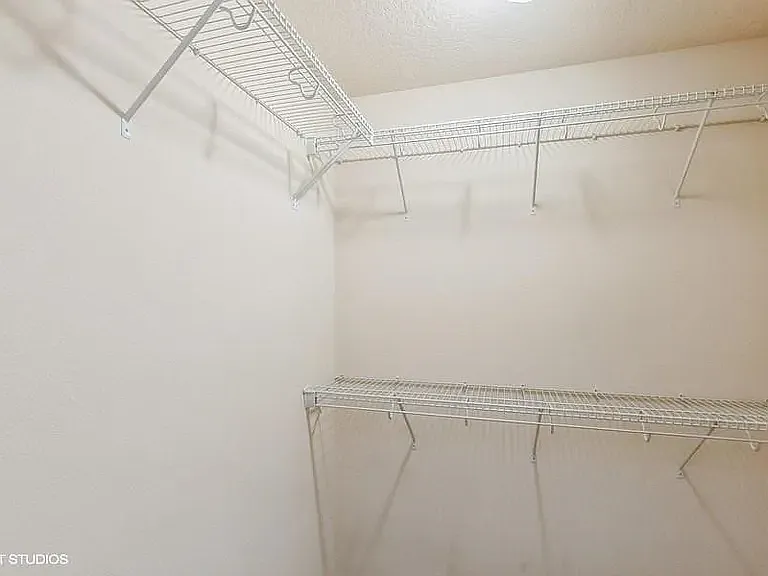 4528 NE McDougal Ln — Photo 3