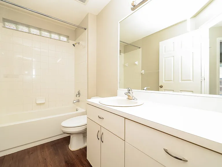 10523 Lakeside Vista Dr — Photo 15
