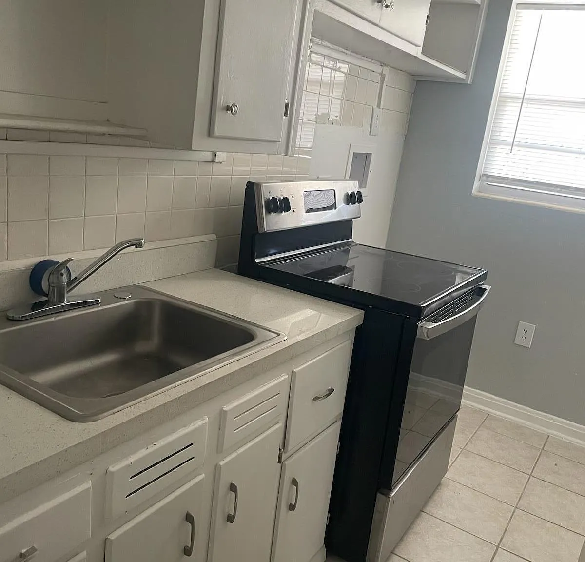 1 bed, 1.0 bath, 575 sqft, $1,295 — Photo 4