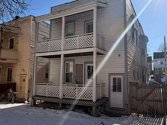 2nd image of 637 Myrtle Avenue