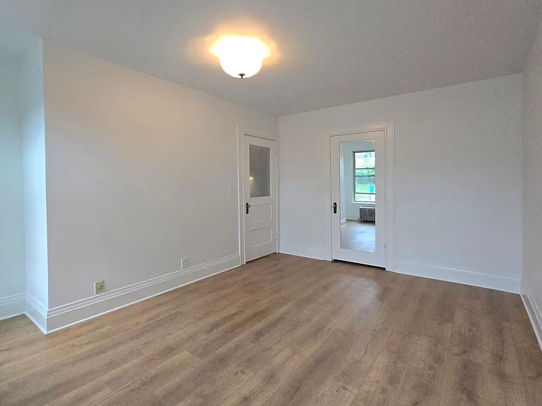 1053 N State St — Photo 9