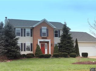 302 Baronsway Dr, Cuyahoga Falls, OH 44223