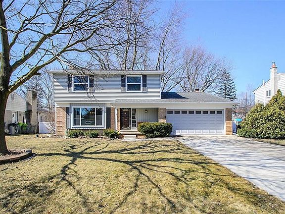 3rd image of 2688 Hawks Ave