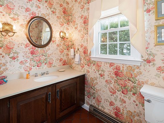 5th image of 4 Raemont Road