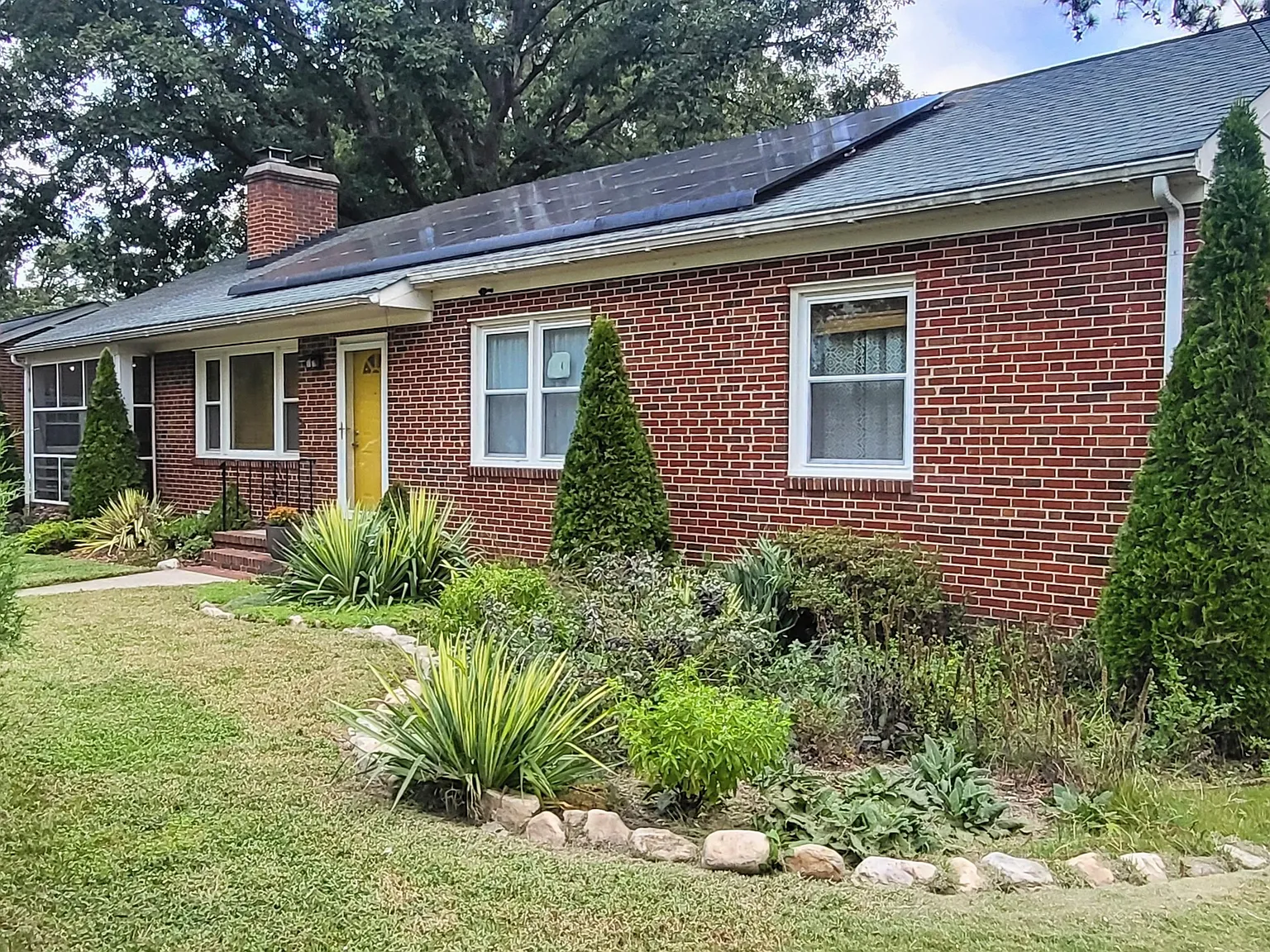 3 bed, 1480 sqft, $2,500 — Photo 3