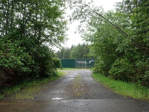 84 Hanson Road, Hoquiam, WA 98550