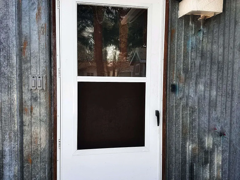 1815 N Medina St — Photo 14