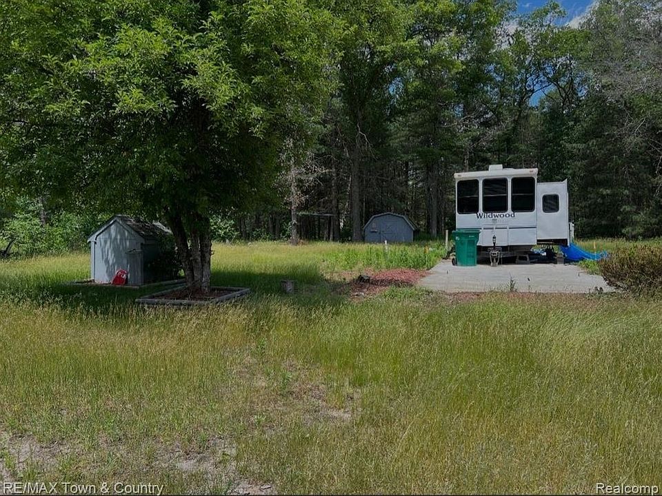 1793 Pinewood Dr, Alger, MI 48610 MLS 50086143 Zillow