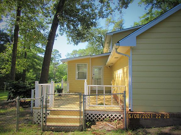 3rd image of 310 Touchton Dr