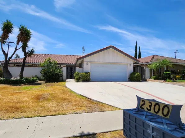 2300 El Rancho Vis, Fullerton, CA 92833