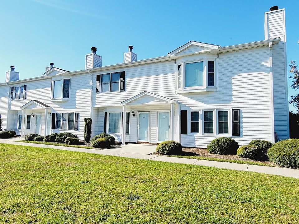 1st image of 3256 A1 Landmark St #A1