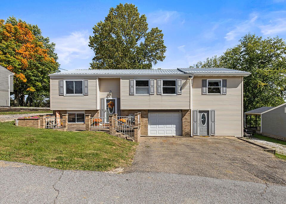 1st image of 260 Walker Manor Circle