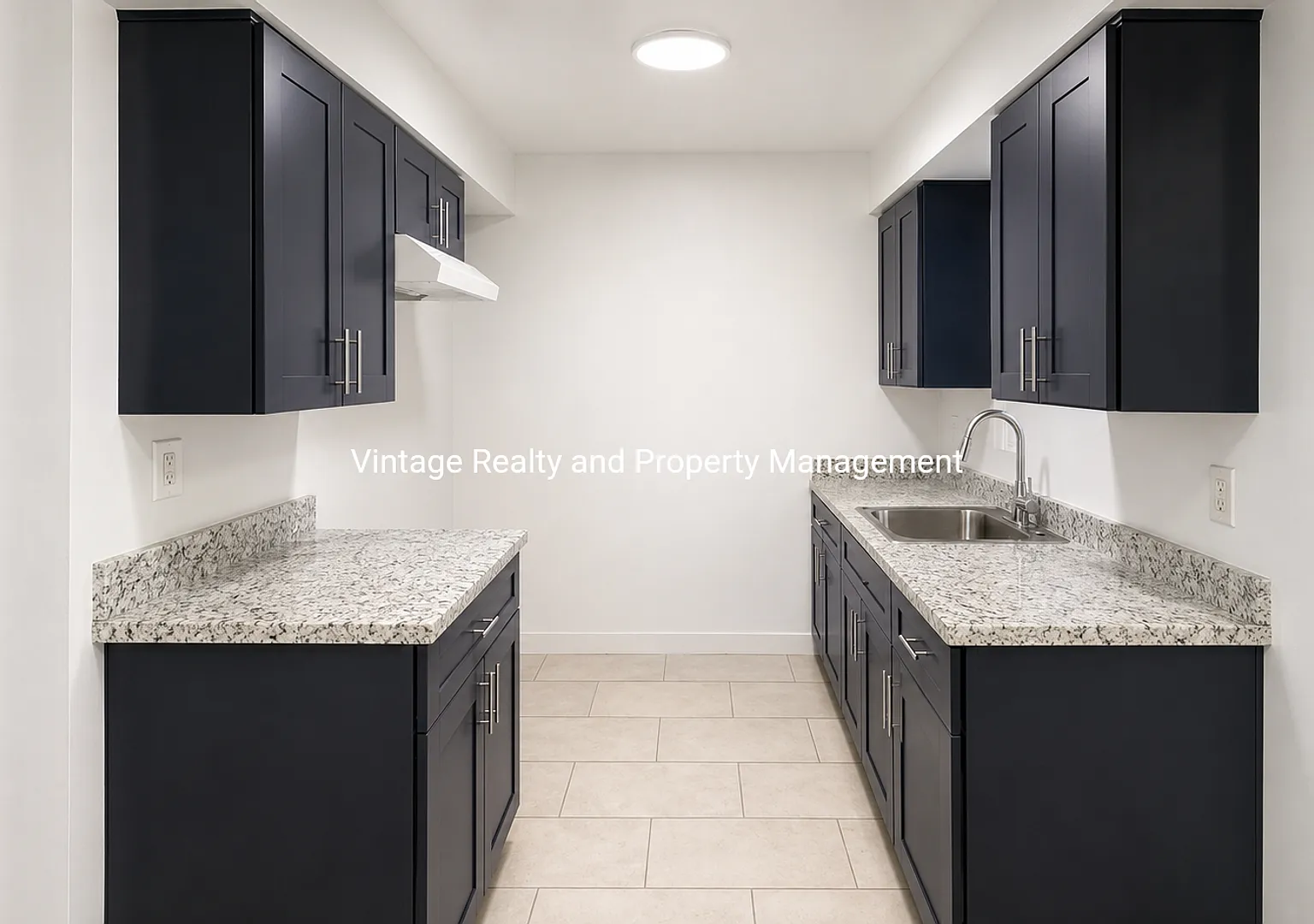 Updated 2-bedroom, 1 bathroom Tri-plex unit located in North Stockton. — Photo 4