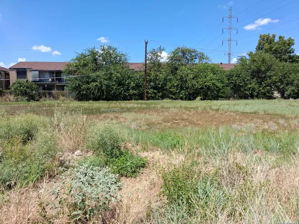 321 W LANGLEY BLVD LOT 2, Universal City, TX 78148