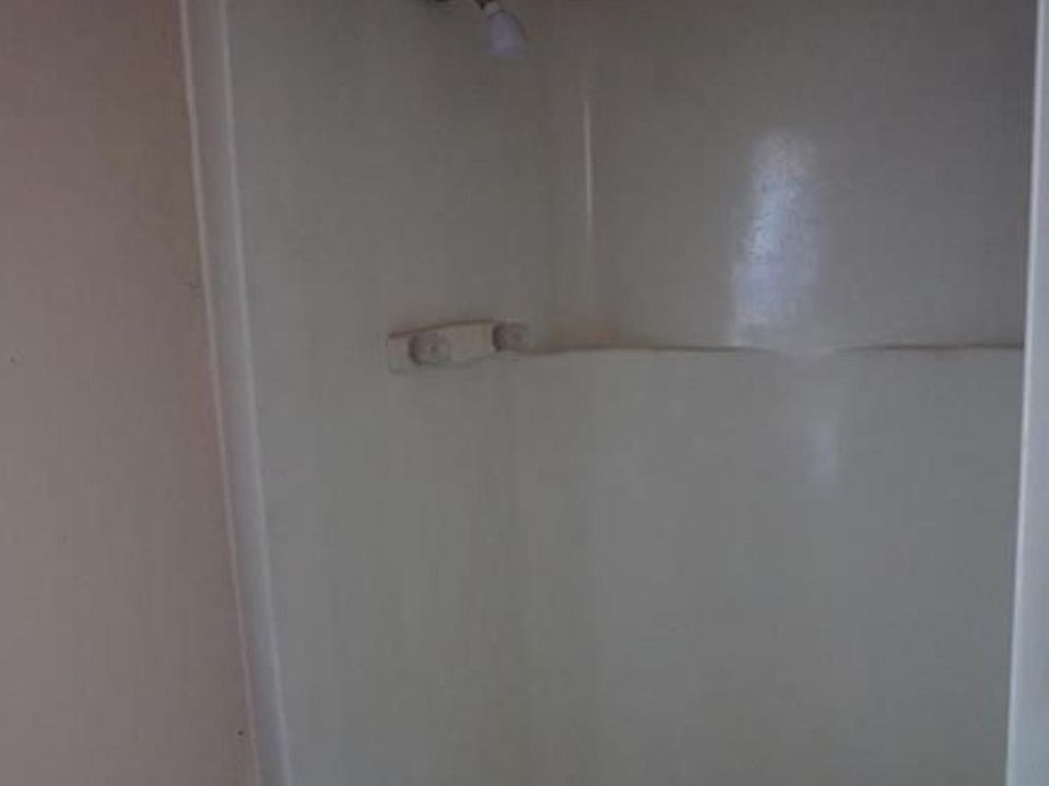 1st image of 3952 Swisher Ave