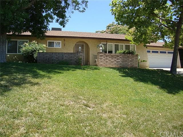 1st image of 35671 Sierra Ln