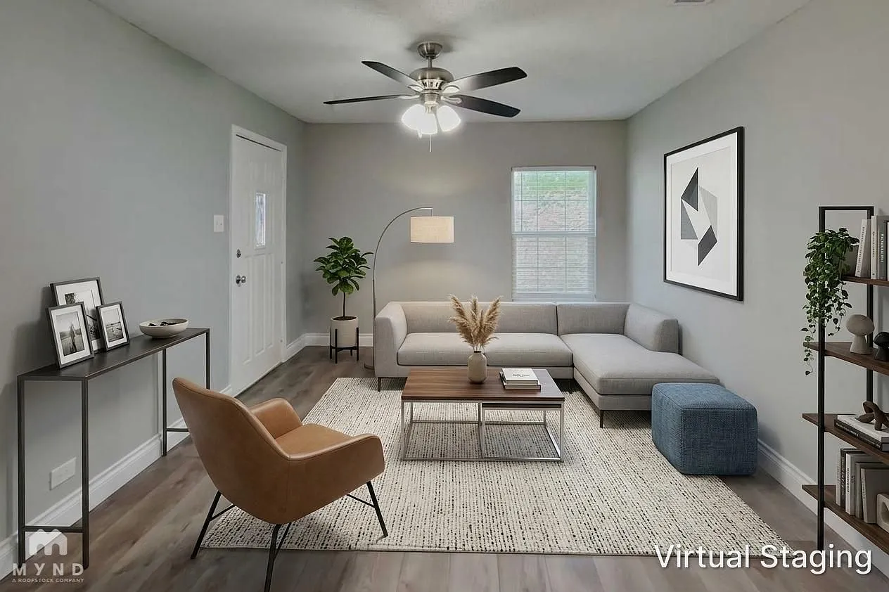3 bed, 2.0 bath, 1205 sqft, $1,295 — Photo 2