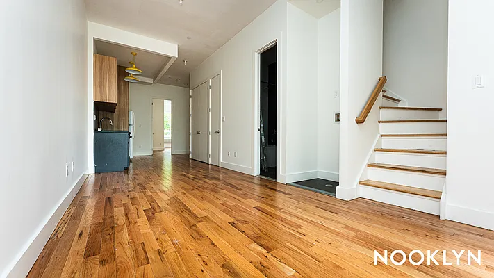 Rented by Nooklyn NYC LLC | media 1