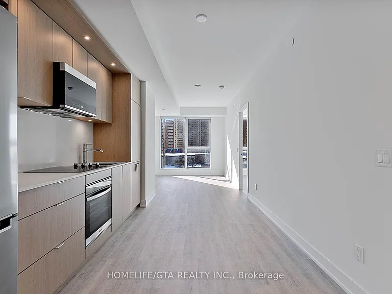 25 Cordova Ave #413 — Photo 4