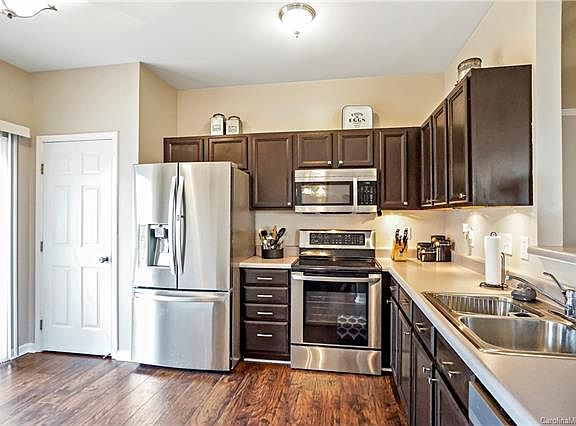5th image of 12720 Beddingfield Dr