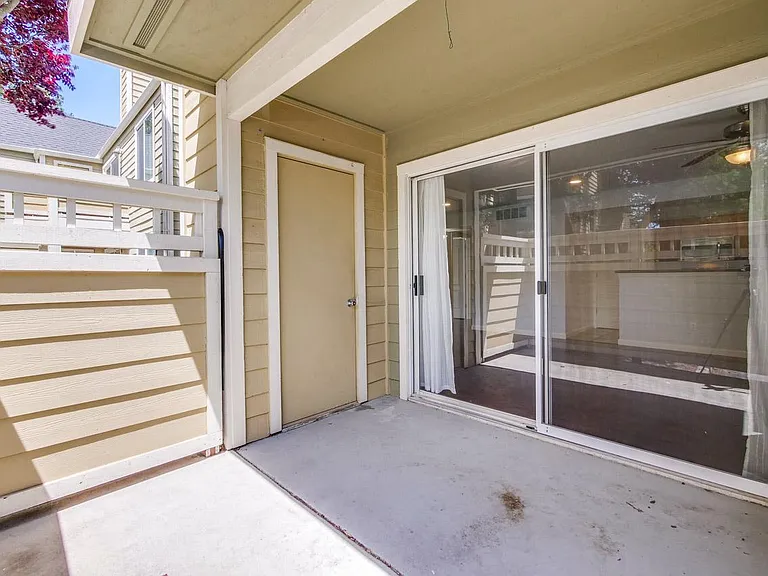 265 Reflections Dr — Photo 13