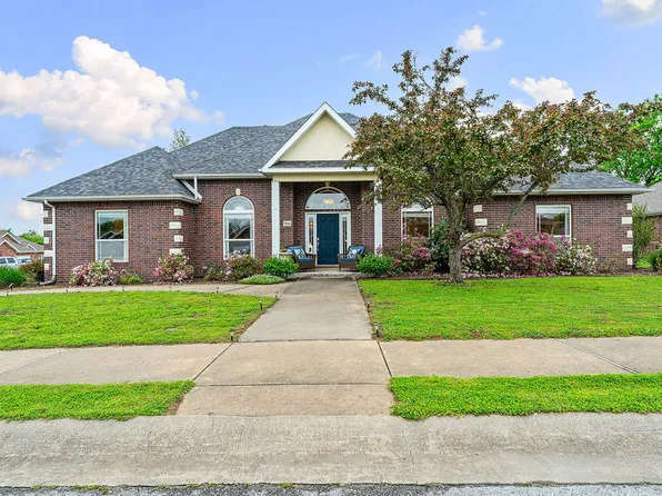 506 Roselawn St, Siloam Springs, AR 72761